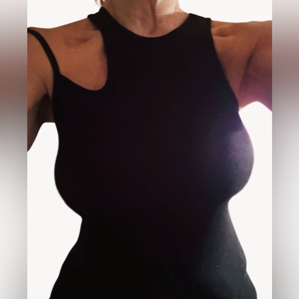 LANSTON Women’s Black Racer Back Ribbed Tank with‎ one shoulder strap. XS - Picture 7 of 7